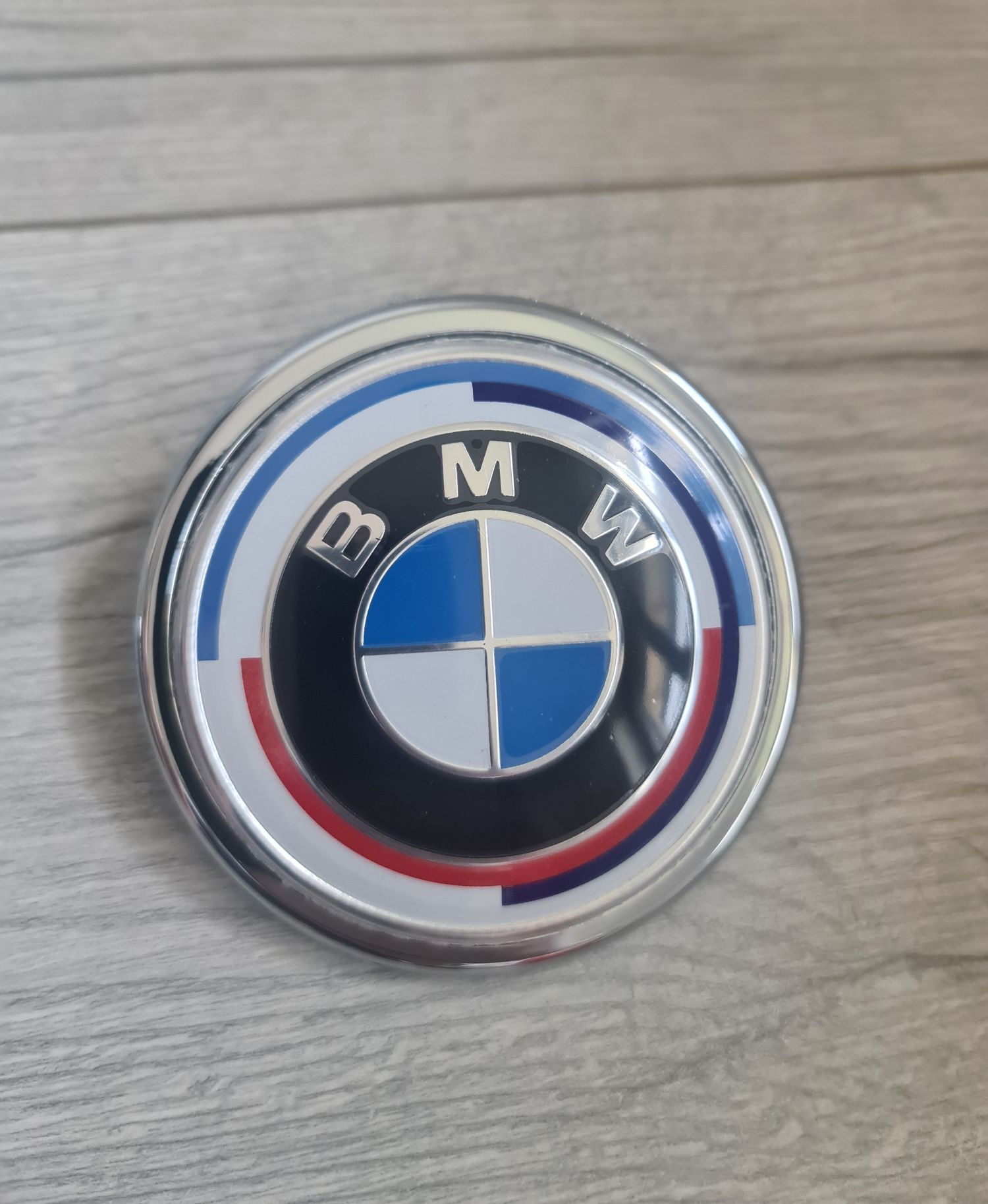 Emblema-Spate-Aniversara-Neagra-Dedicata-Bmw-E70-E71-F15-F16-F25-F26