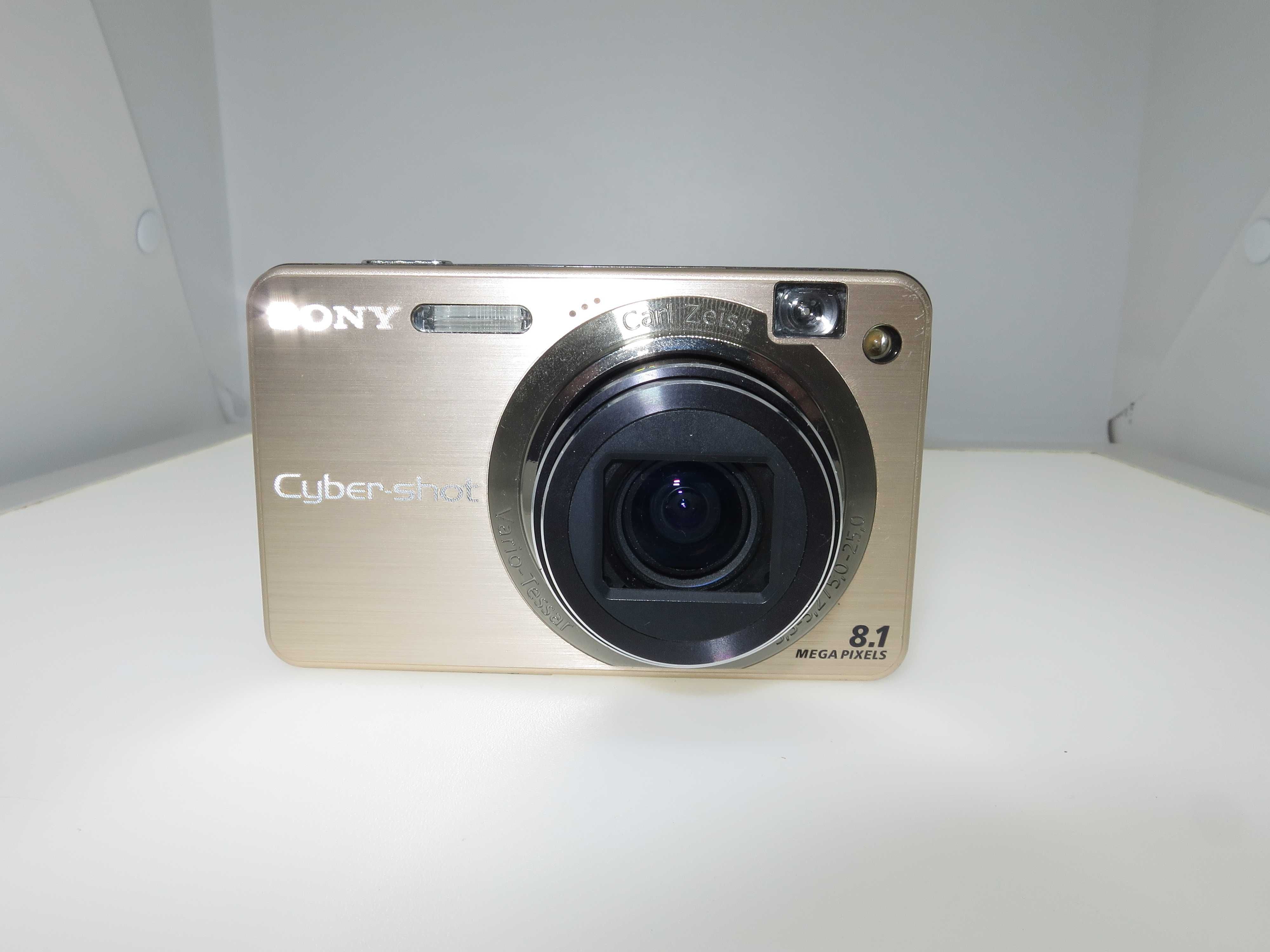 Sony Cyber-shot W150 компактен фотоапарат златен цвят, като нов