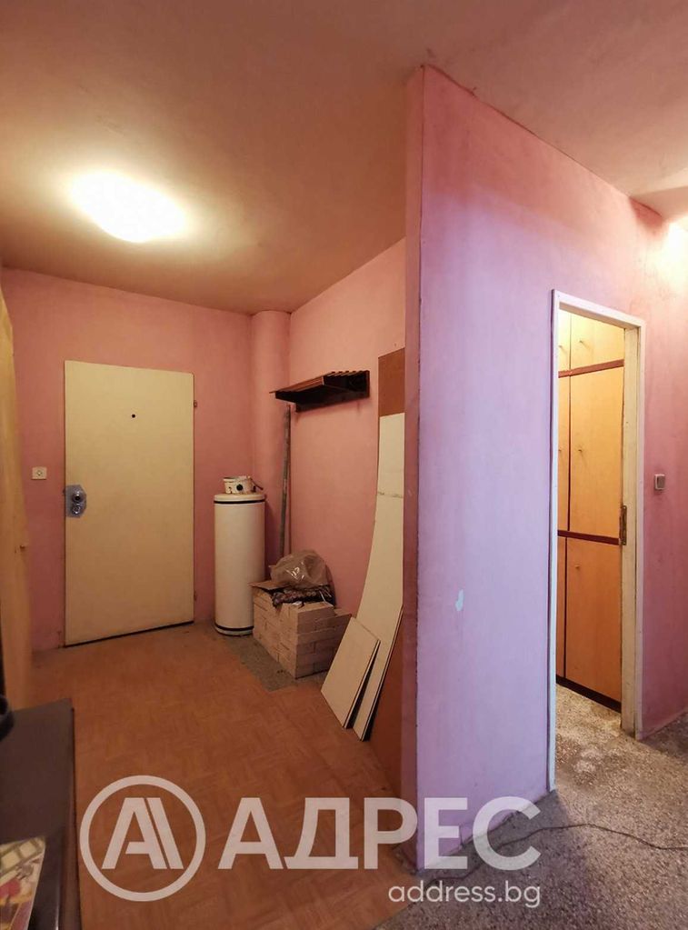 Продава се Четиристаен апартамент в Русе, Чародейка - Юг - 104 кв.м за 799 €/кв.м - Снимка #8