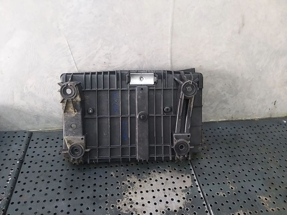 Suport carcasa baterie mercedes c class w205 a2056200018