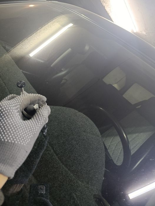 Ремонт лобового стекла скол трещин