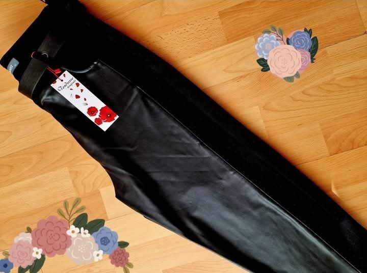 Pantaloni dama "Tendresse",insertii piele, super model, curea inclusa