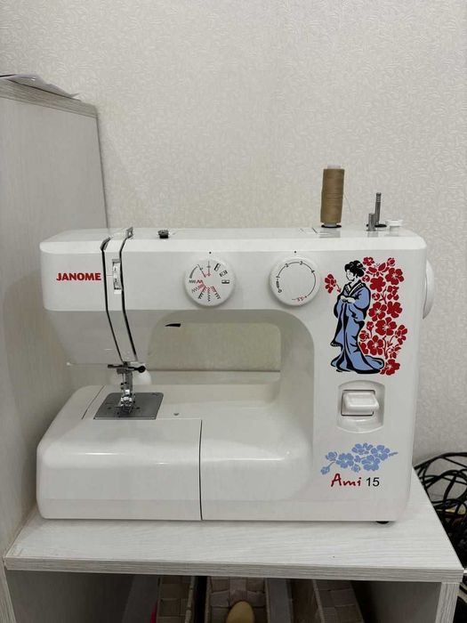 Швейная машинка портативная