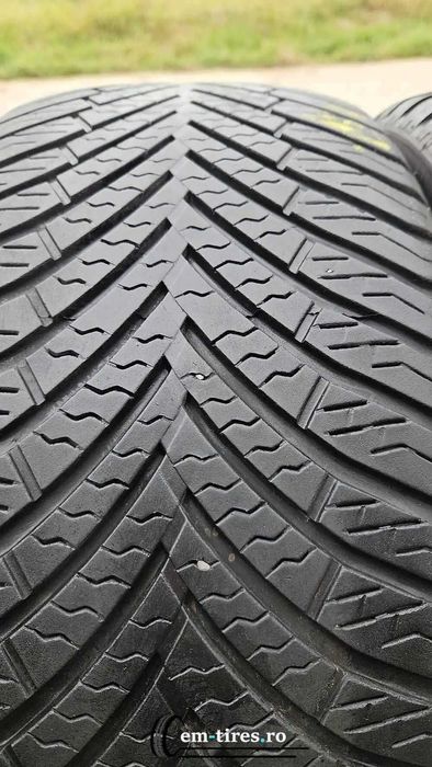 SET 2 Anvelope All Season 225/45 R17 LINGLONG Green Max 94V
