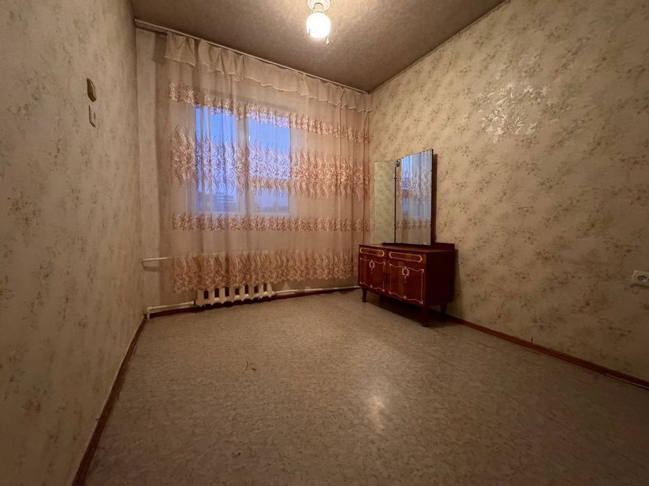 Продаю свои  2+2/9/9 по ул.Бабура 69/7