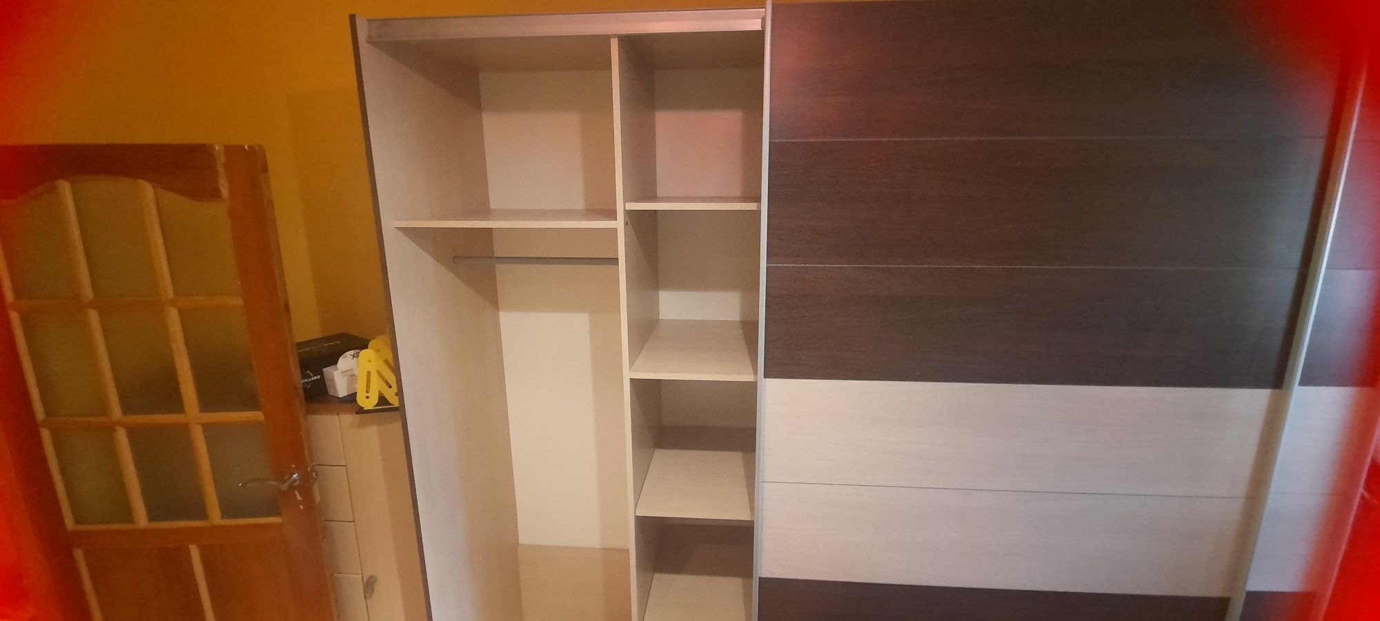 Продается шкаф купе в хорошем состоянии