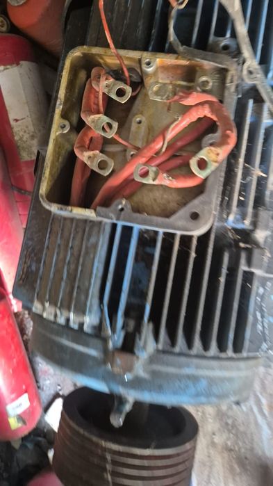 Электродвигатель