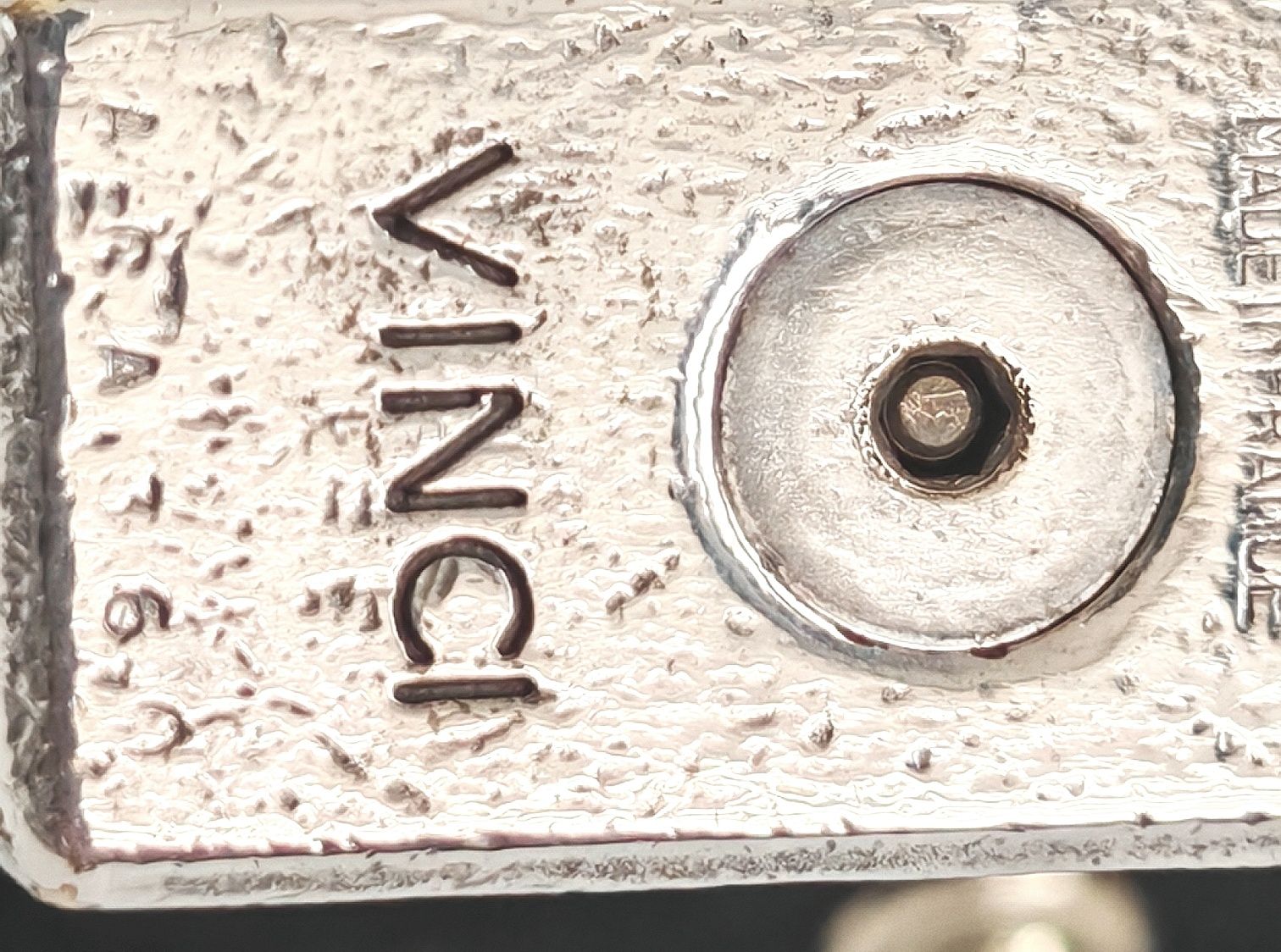 Bricheta vintage Vinci France anii 70