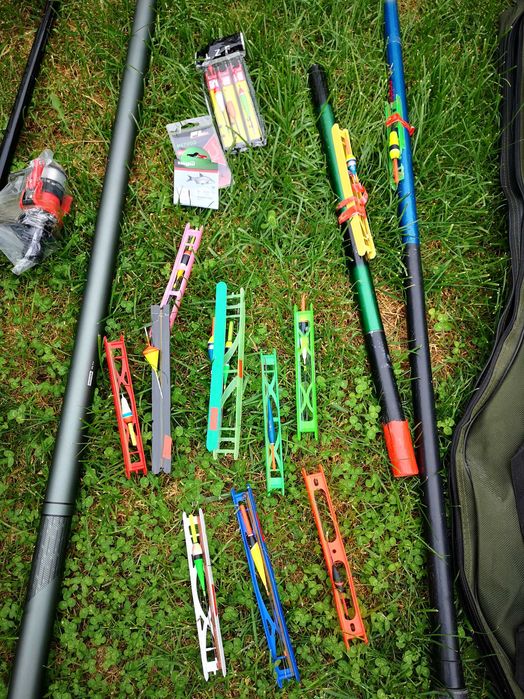 set complet de pescuit - 1 lanseta. 3 bete telescopice, line, husa