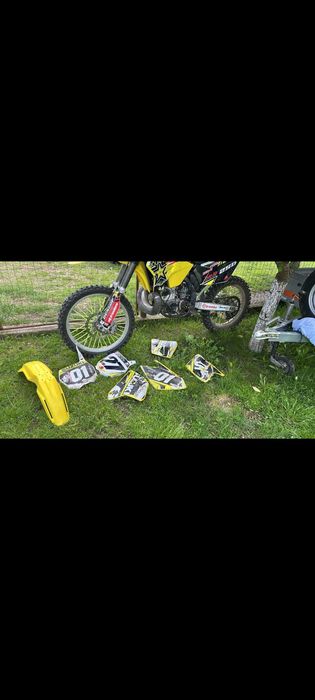 Vand Suzuki rm 2502t