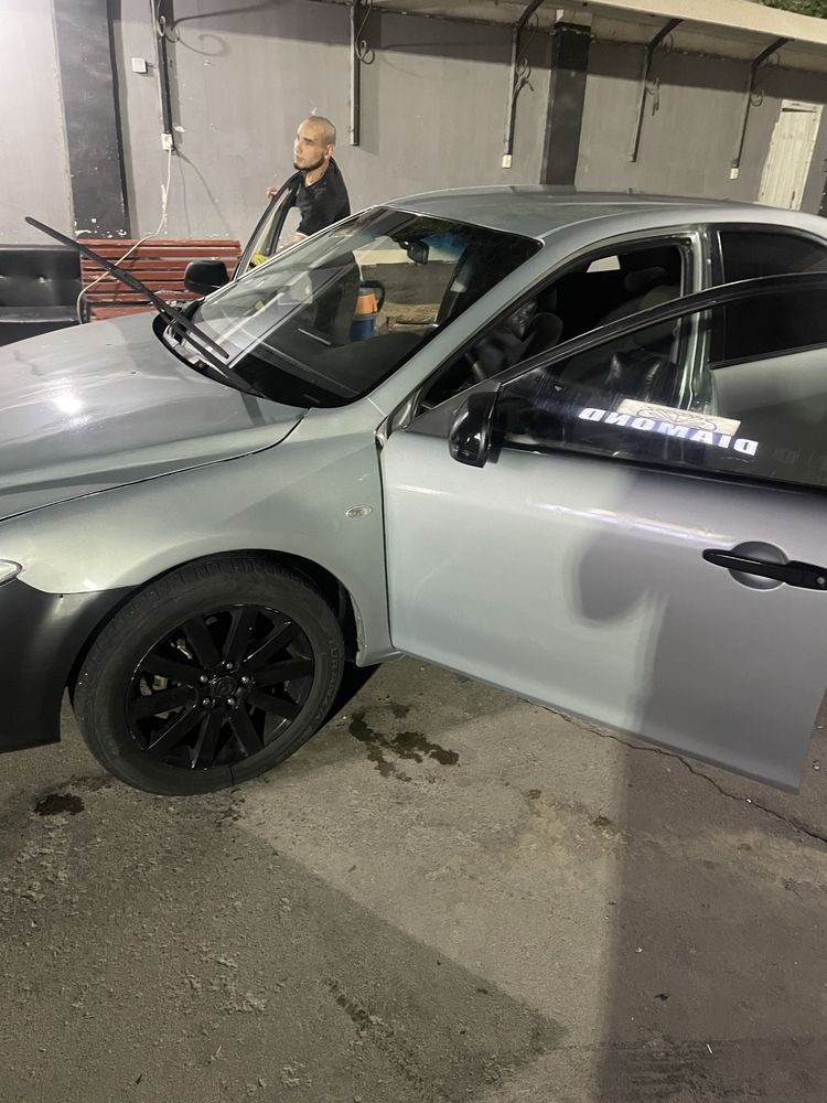 Продам Mazda 6 в хорошео состояние