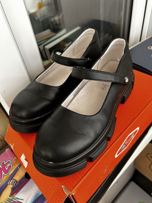 Туфли подростковые