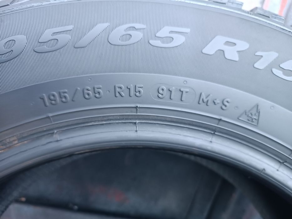 195/65/15 Pirelli