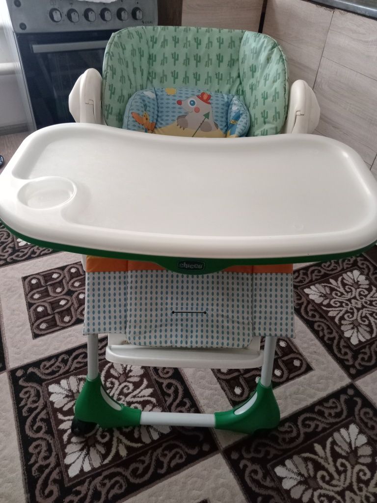 Mamastol Bolalar ovqatlanadigan stol