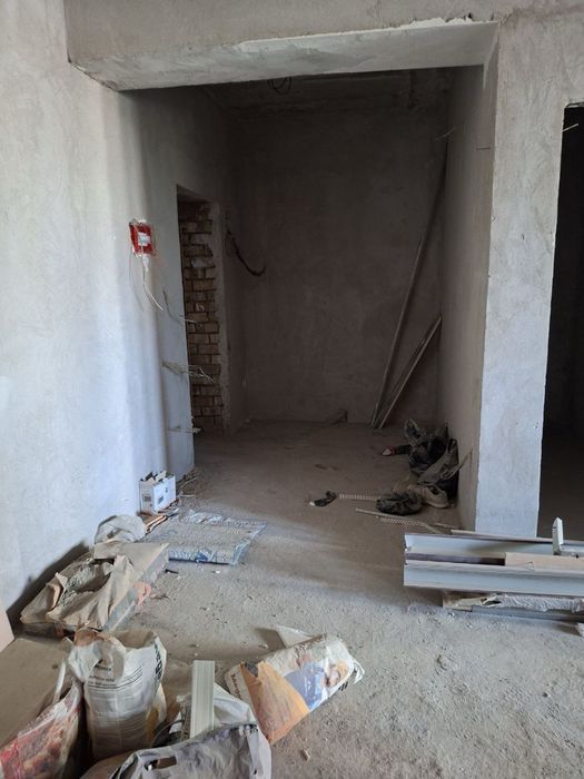 Срочно квартира, Мирабадский р-н, Куйлюк Массив 2 3/5/8 коробка 72м2