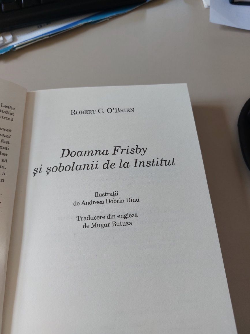 Doamna Frisby și șobolanii de la institut - carte