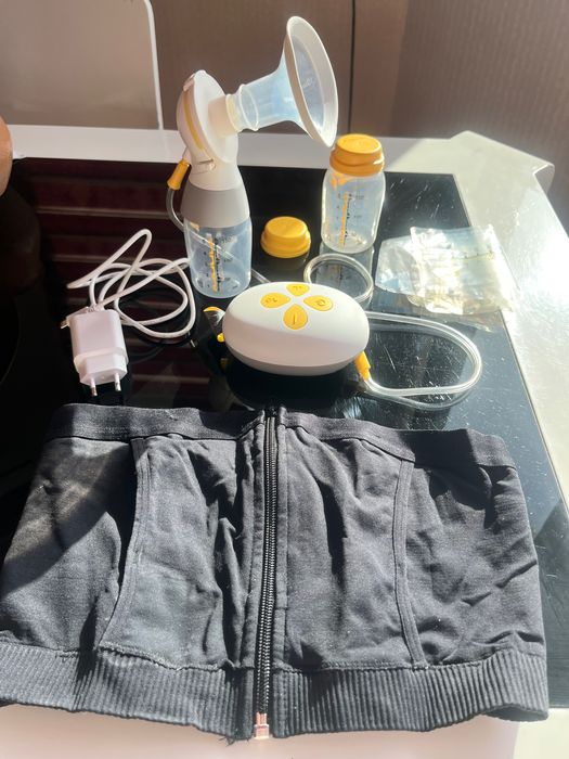 Молокоотсос Medela