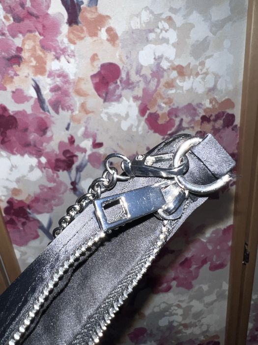 Черна чанта Bershka