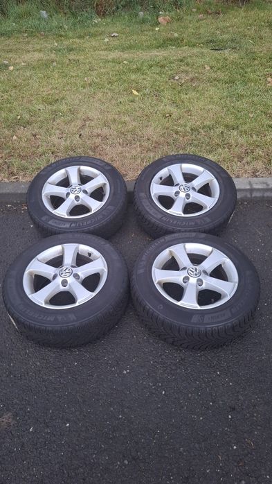 Jenti aliaj originale Vw cu anvelope 195/65 R15 M+S iarna