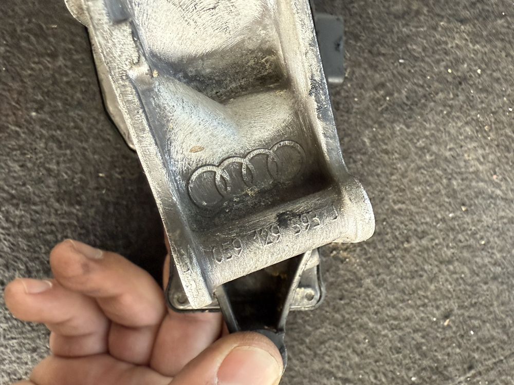 Дроселова клапа PIERBURG 59129593j за Audi Vw Ауди А4 А5 А6 A8 A7 Q5
