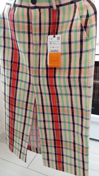 Юбка Zara новая, размер М