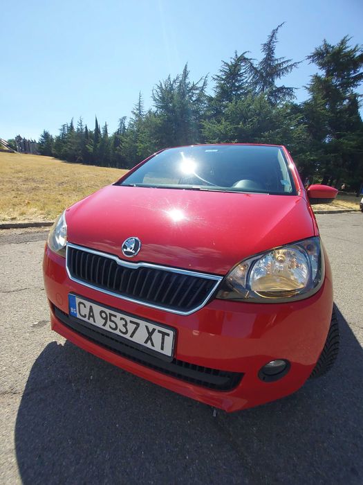 Продавам ШКОДА ситигоу 2014 АВТОМАТИК