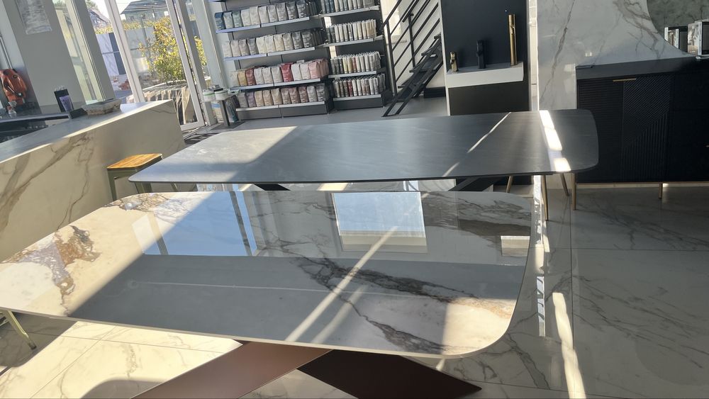 Granit ,travertin ,plinta ,diferite culori si dimensiuni