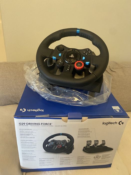 Vand volan Logitech