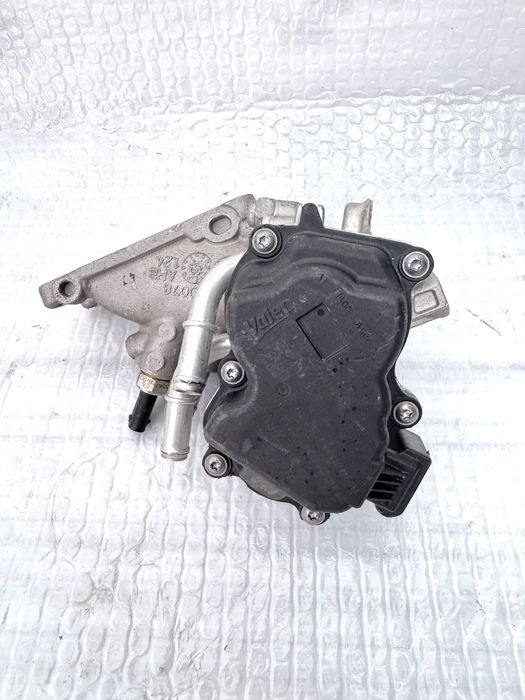 Clapeta EGR noua 04L128063A 04L128059AA VW Passat Golf 2.0 TDI