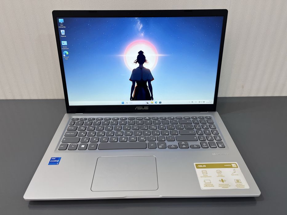 Шикарный ноутбук Asus с мощным Core i5-1135G7 8GB SSD 512GB Iris Xe