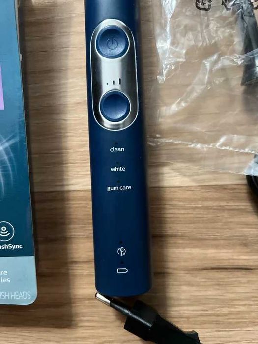 Periuta de dinti electrica Philips Sonicare + rezerve