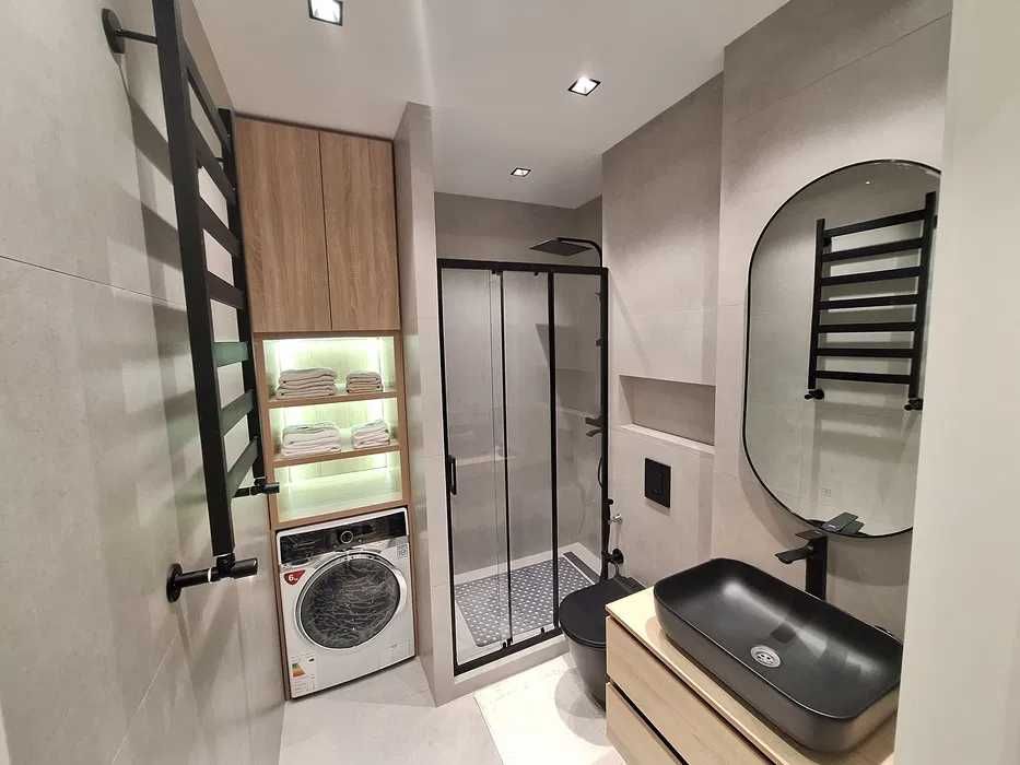 Продается Срочно квартира на ЦУМ! ор-р 110 школа! 2/2/4