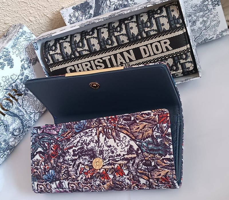 Женская подарочный кошелек