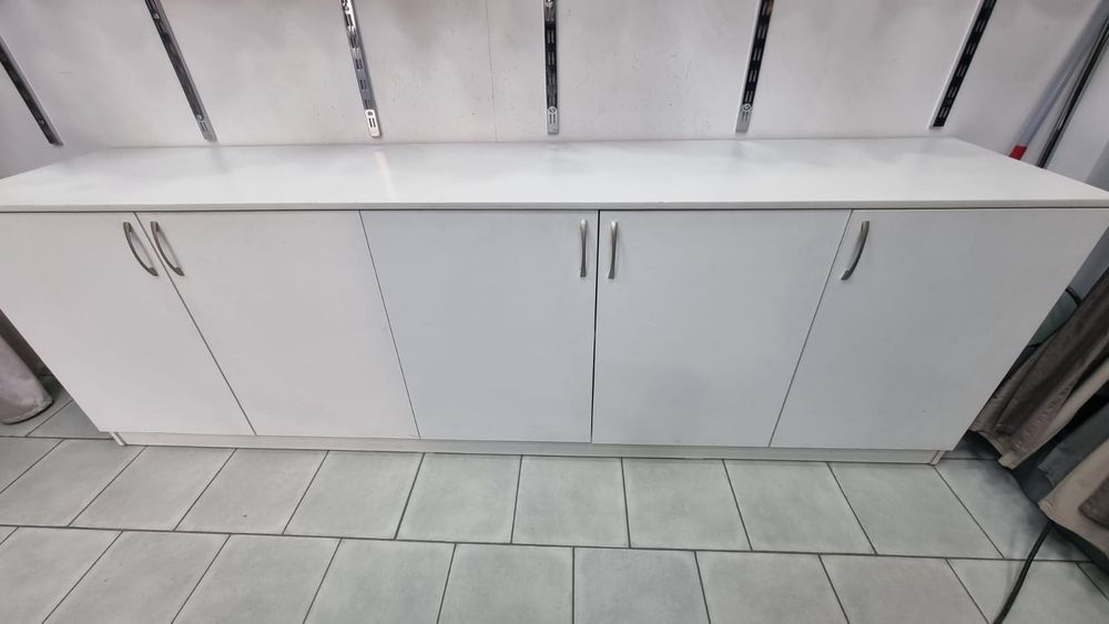 Продам шкаф бу в хорошем состоянии