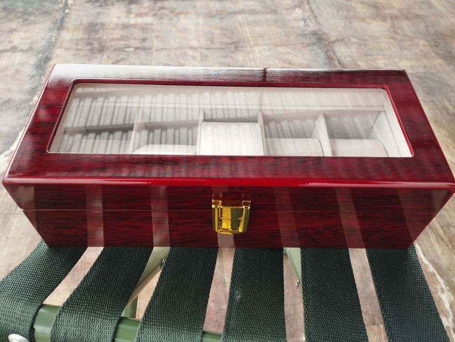 Футляр шкатулка кейс для часов