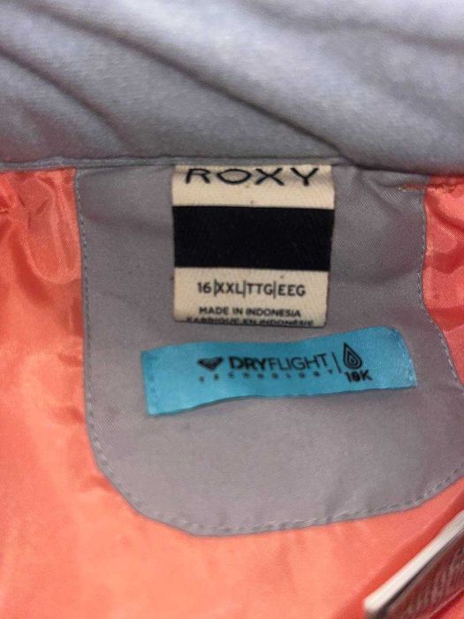 Продаются новые горнолыжные штаны на девочку ROXY.