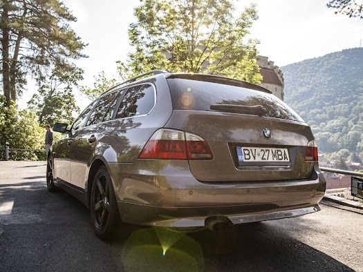 Vând bmw 520 preț fix