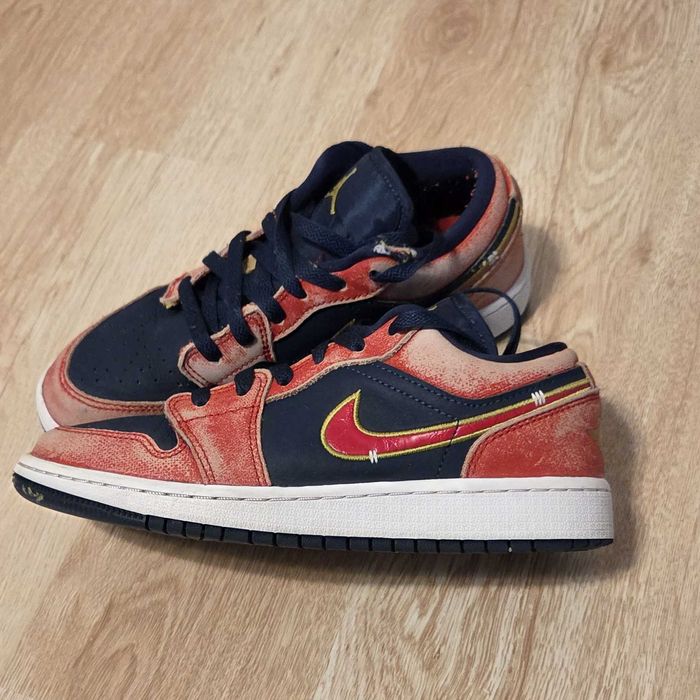 Pantofi copii Air Jordan 1 low, unisex, marime 35, stare bună