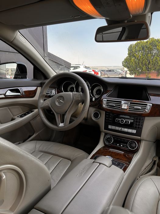 Mercedes CLS 350 4matic 265 cp
