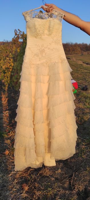 Vand rochie de mireasa