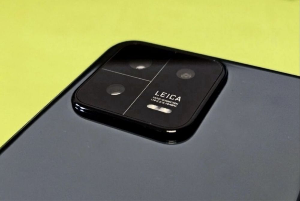 256GB Xiaomi 13 8GB 5G Yettel Гаранция 2026г. Black / Черен