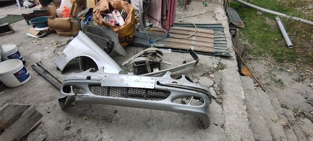 Продам запчасти на мерседес