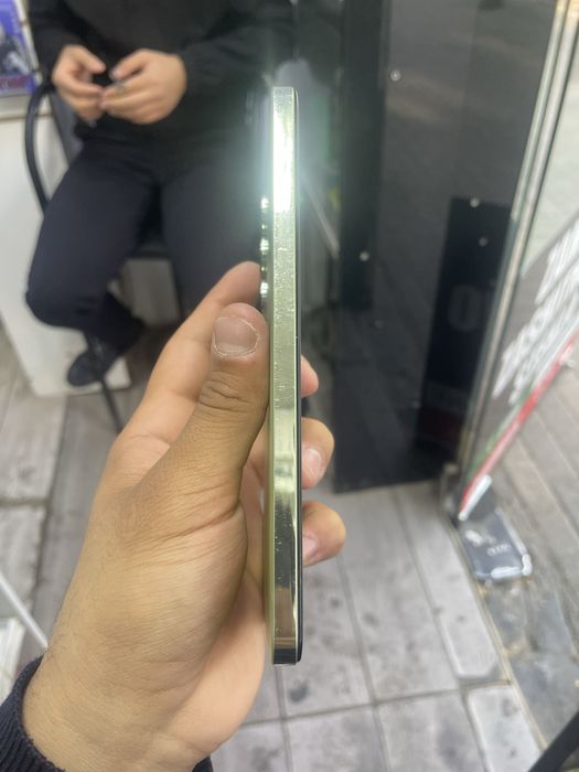 Vivo Y100 8+8/256 gb ideeeal