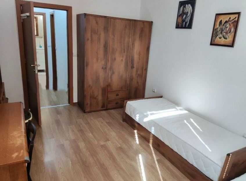 Дава се под наем Тристаен апартамент в Пловдив, Гагарин - 100 кв.м за 600 € - Снимка #3