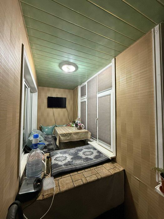 Юнусабад  3-хона .1-этаж/4. Сотилади 70 м2.