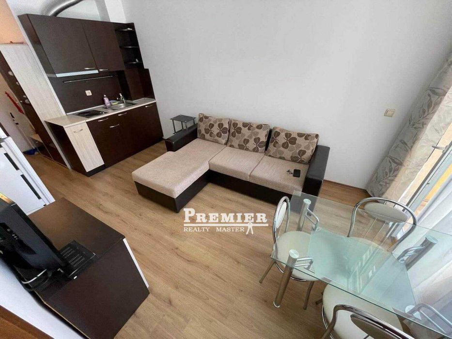 Продава се Двустаен апартамент в к.к. Слънчев бряг - 59 кв.м за 967 €/кв.м - Снимка #4