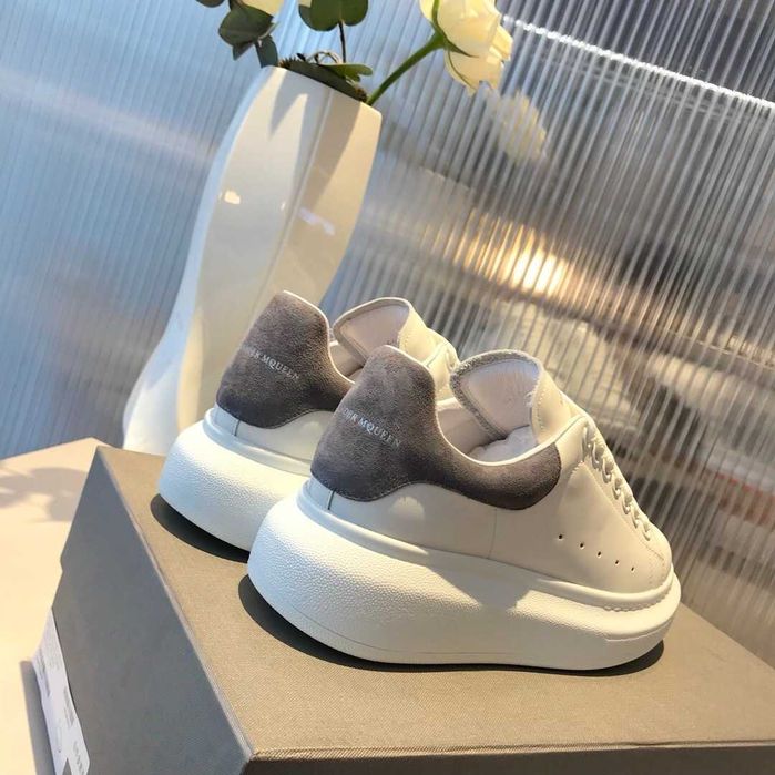 Adidasi Alexander McQueen Premium