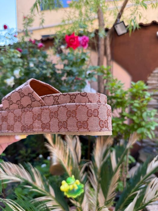 Papucii Damă model nou