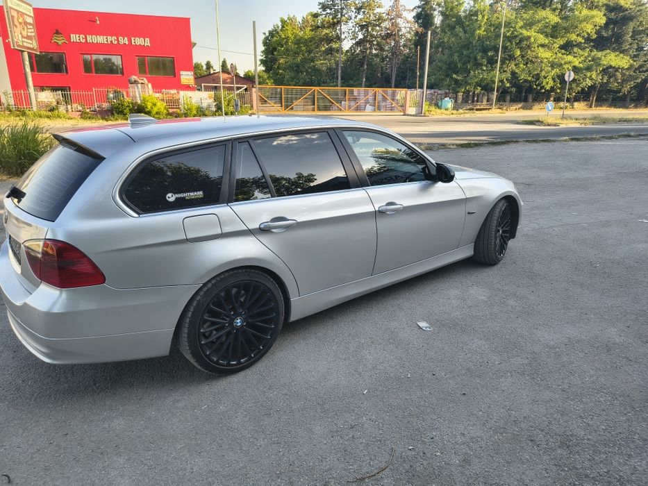 БМВ е91 330хдрайв