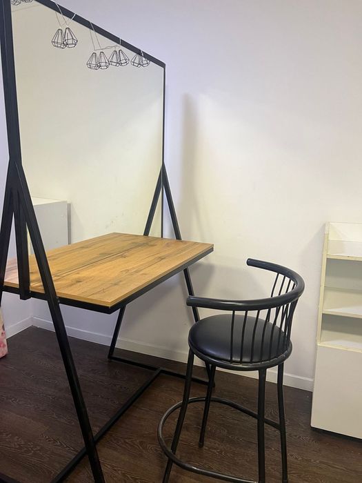 Двухстороннее зеркало для визажистов